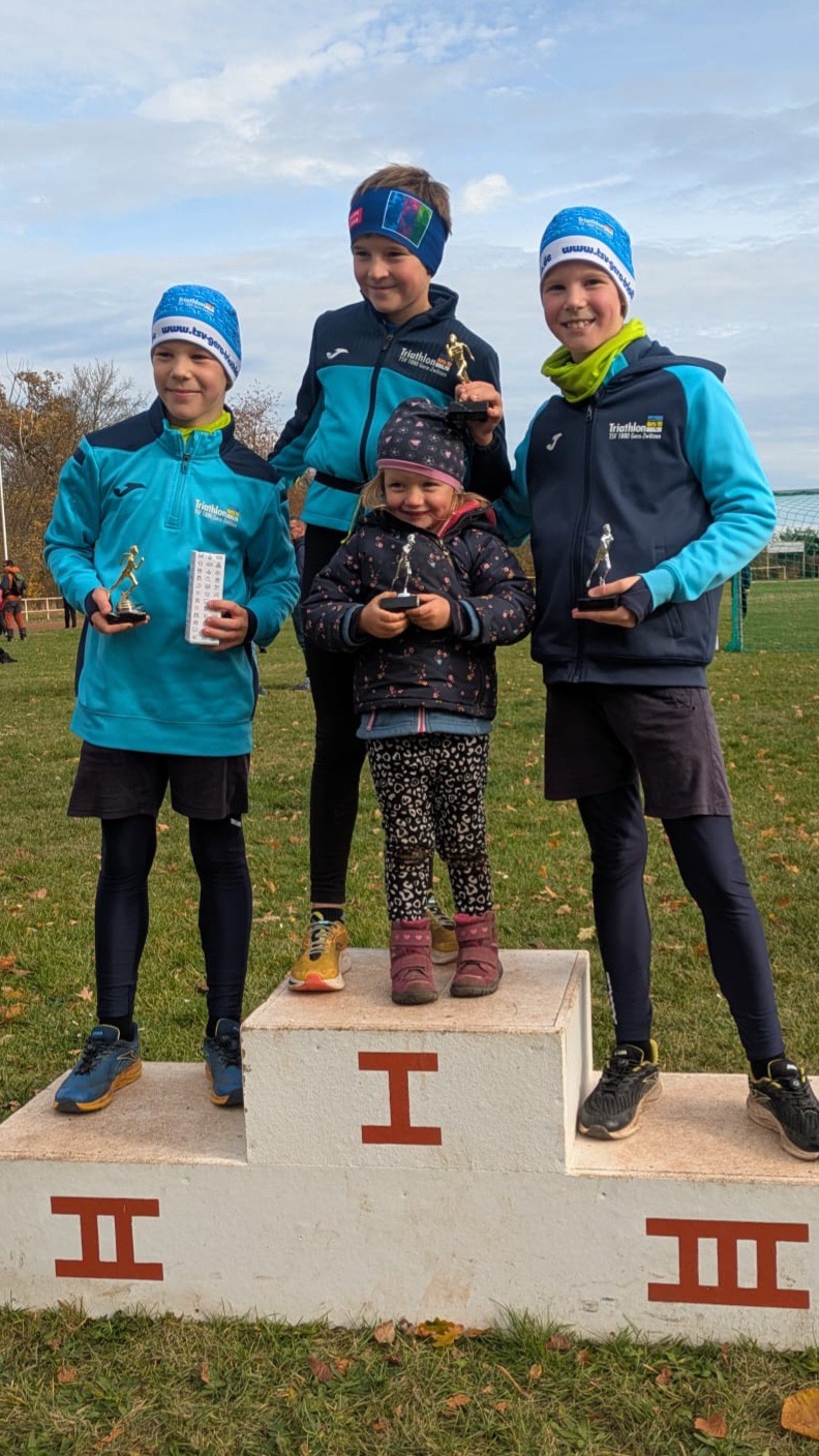 Happy auf dem Podest